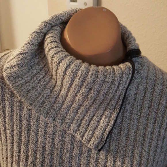 SWEATER GRAY BLACK WITH LEATHER TRIM RIBBED SIZE M - Picture 3 of 16